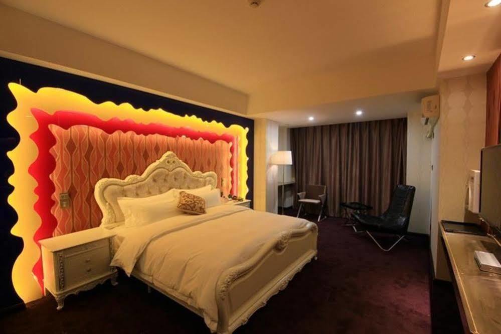 Gucheng  Luoyang Mubin Business Hotel מראה חיצוני תמונה