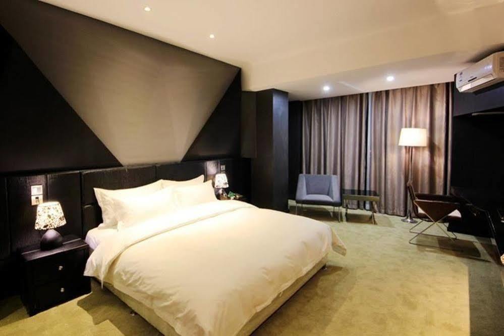 Gucheng  Luoyang Mubin Business Hotel מראה חיצוני תמונה